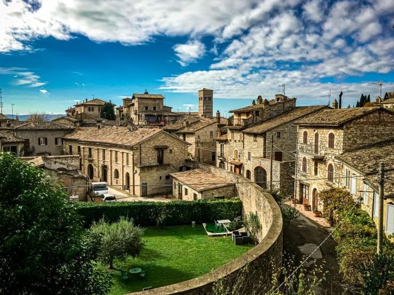 Monolocale L'Anfiteatro Romano Assisi Exteriér fotografie